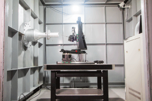 温特纳流场测量研究院：小尺寸五孔探针排架的校准及在结冰引导风洞的应用